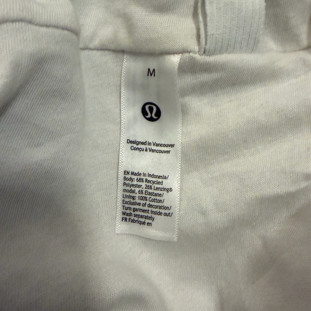 White Ribbed Women's Top - Picture 6 of 6